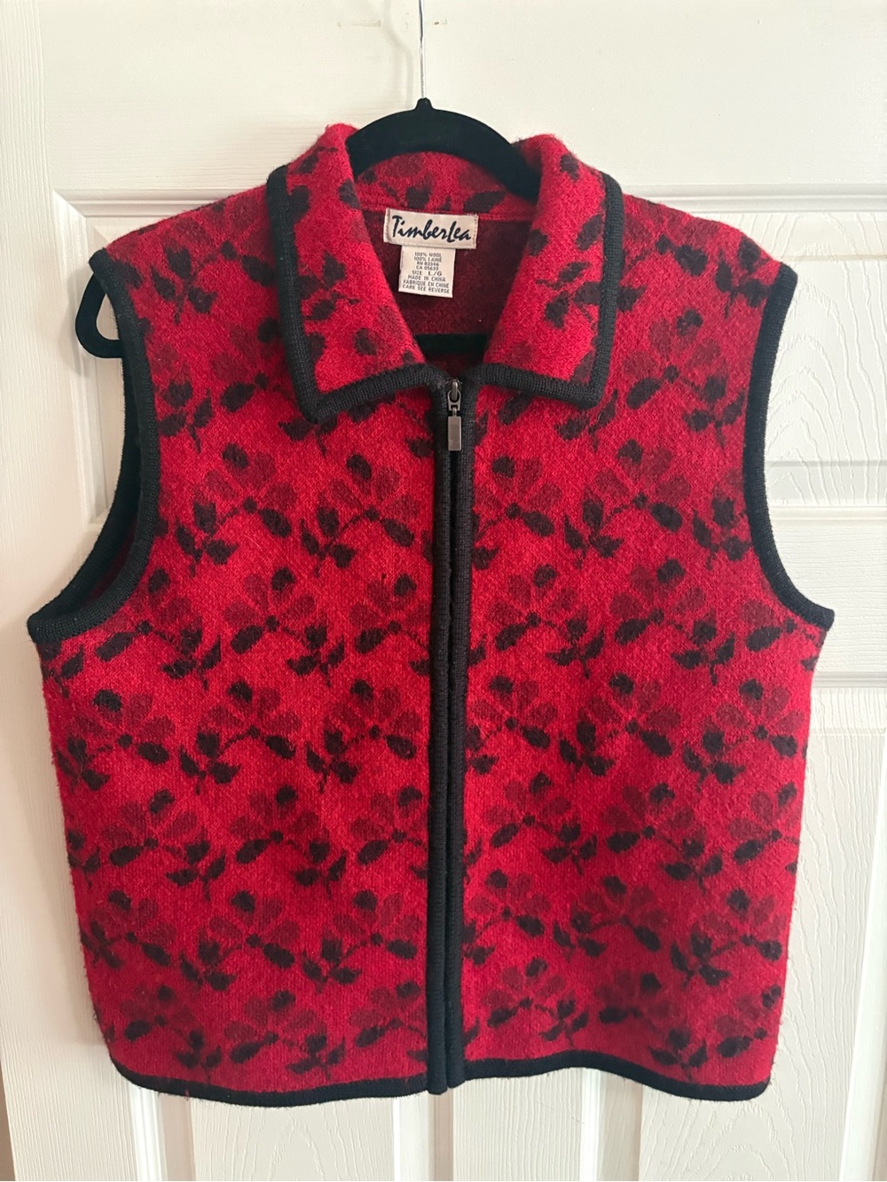Timberlea 100% wool vintage VTG vest sleeveless red black zip up women's L